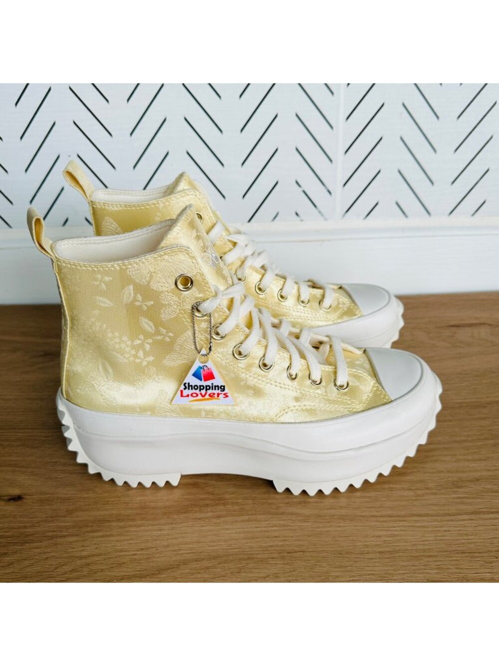 ⭐Rare Converse Run Star Hike Hi Platform Sz 6.5 Mens Shoes Satin Sneaker A06828C